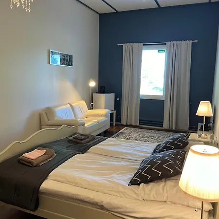Keskipiste Otel 3*