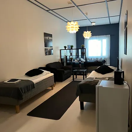 Hotel Keskipiste 3*