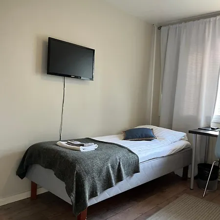 Keskipiste 3*
