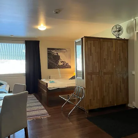 Hotelli Keskipiste 3*