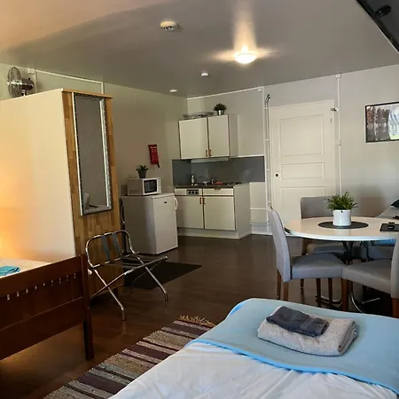 Keskipiste Hotel Kärsämäki